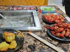 -牛里牛气· 榴莲海鲜鲜牛肉自助火锅·烤肉(横岗店)