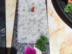 -老牌坊云南鱼豆花火锅(嵩山店)