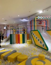 -乐多星球潮玩中心(沈阳嘉里城店)