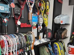 -Wilson威尔胜(漕溪北路店)