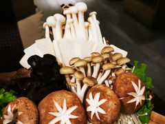 -湊湊火锅·茶憩(打浦桥日月光店)