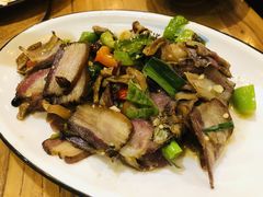 -郑件洋芋饭庄