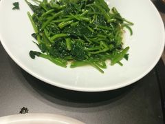 -忆江南·临江鱼馆