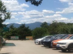 -尚庄度假村·庭台树下·户外烧烤·团建CS·轰趴营地(上庄水库店)