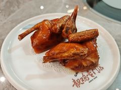 红烧乳鸽-金山记靓鸡·地道中山味(湖滨中路店)