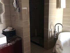 -锦龙国际酒店(天津奥体中心华苑地铁站店)