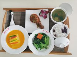 -月满阁月子中心(莲湖区店)