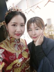 -艾米丽婚纱礼服