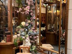 -秘密旅行Bonjour(黑金冠 江南西店)