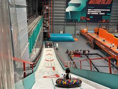 -极限PLAY运动娱乐新世界·团建派对表演休闲馆·室内高空游乐园