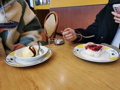 香草冰淇淋球-萨莉亚意式餐厅(南京环亚凯瑟琳广场店)