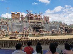 -七彩云南欢乐世界