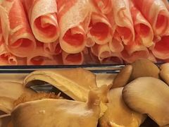 -灶知轩湘西石锅鱼(万佳广场店)