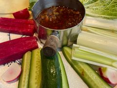 -关东小磨东北菜(上海长风大悦城店)