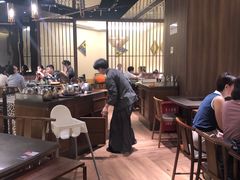 大堂-捞王锅物料理(上海世茂广场店)