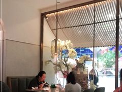 -左庭右院鲜牛肉火锅(浦江欢乐颂店)