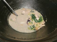 -陈大锅·岳阳鱼馆·地道岳阳菜(美食街店)