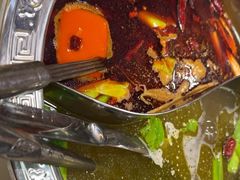 -乡土黄·鲜牛肉火锅·小龙虾(兴业街店)