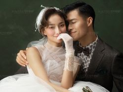 -雪中彩影婚纱摄影·微光艺术中心