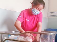 -田螺阿姨自营月嫂·育儿嫂(高新店)