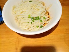 -诚铭记·虾仁汤包·成都小吃(融创店)