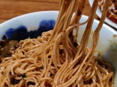 -兵哥豌豆面(雅颂居店)