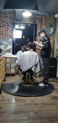 -青木造型HAIR·あおき髪を刈る潮人店