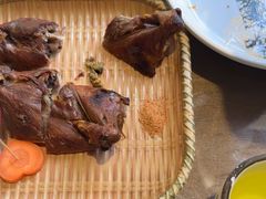 -东口码头·烧鸽子·鱼头泡饼·地方菜(金鹰悦城店)