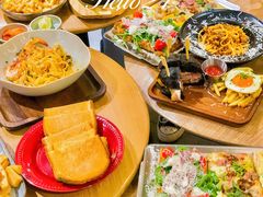 -HELLO 27 意面·沙拉·帕尼尼