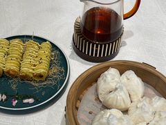 -景月阁空中食府(希尔顿酒店)