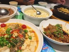 -鑫小城故事·藕汤·家常菜(台北一路总店)