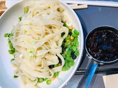 炸酱面-小大董·烤鸭(观景餐厅·南京西路店)