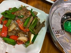 -阿峰饭店·本地土菜馆·农家土鸡煲·一品神仙鸡(报福店)