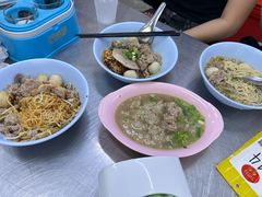 -榮泰米粉湯(Left Shop)