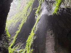 -龙水峡地缝景区