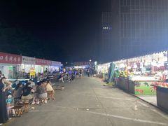 -大学城夜市
