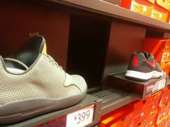 -NIKE北京马连道换季优惠店