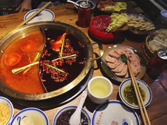 -小天鹅火锅·一线江景洪鼎旗舰店(洪崖洞店)