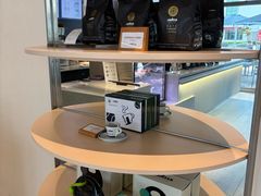 -LAVAZZA拉瓦萨咖啡(中航城君尚购物中心店)