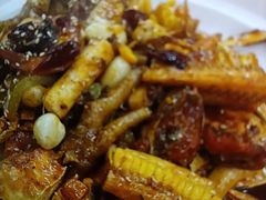 -琥珀老六龙虾(四里河店)
