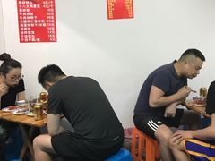 -望江门227龙虾馆