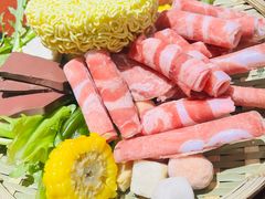 -乔波室内滑雪场