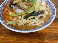 -亚忠小吃店(曾厝垵店)