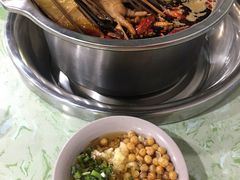 -逗签翻卤味串串(回龙湾店)