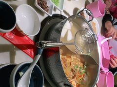 -左庭右院鲜牛肉火锅(浦江欢乐颂店)
