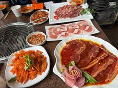 -老熟人烤肉城(马家堡店)