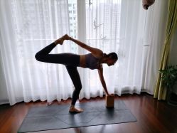 -Yvon yoga 瑜伽·精准体态管理中心