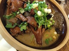 土鸡炖蘑菇-卧龙堡客栈·中餐厅(古北水镇店)