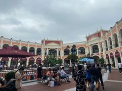 -佛罗伦萨小镇广佛名品奥特莱斯(疏港路店)