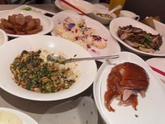 -凤凰园烤鸭店·唐山菜·传承花椒肉(老唐丰路店)